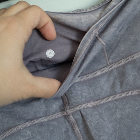 Lululemon leggings - Picture 5 of 5